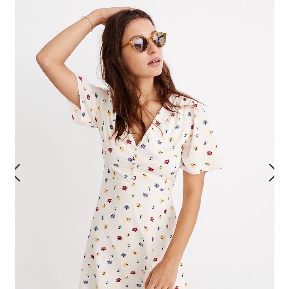 Madewell Orchard Flutter-Sleeve Dress in Confetti Floral